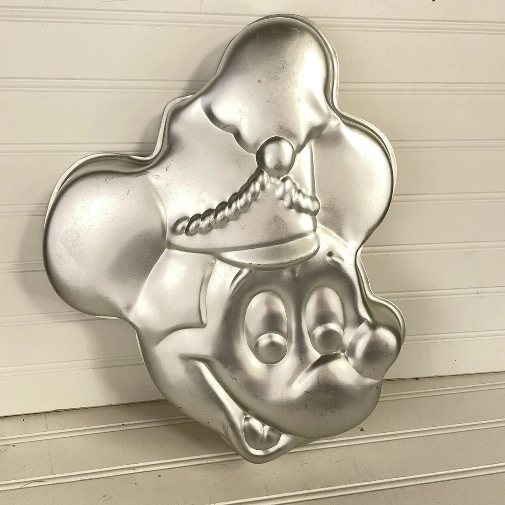 Wilton Mickey Mouse Baking Cake Pan‎ Mold Party Birthday 515-302 Band Music Drum